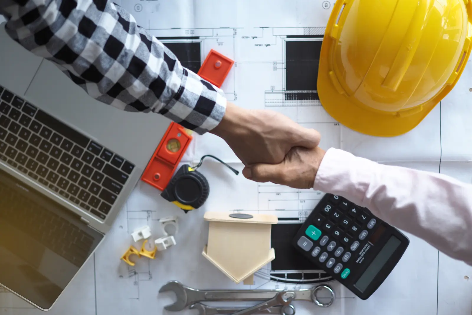Trusted Vendors, Smooth Operations: Contractor Tips for Bridgeport Landlords
